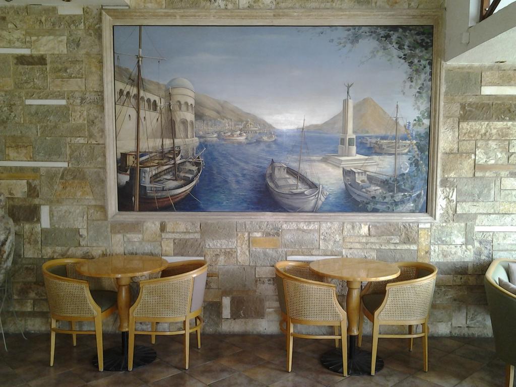 Olympic Hotel Kalymnos Town Екстер'єр фото