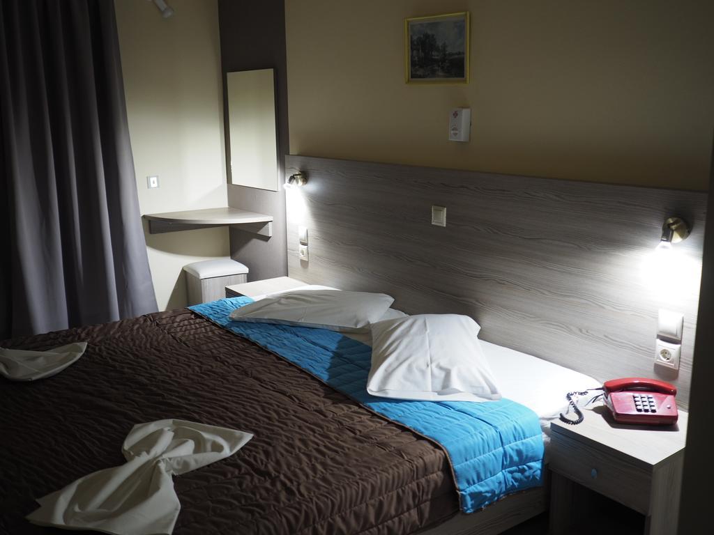 Olympic Hotel Kalymnos Town Екстер'єр фото