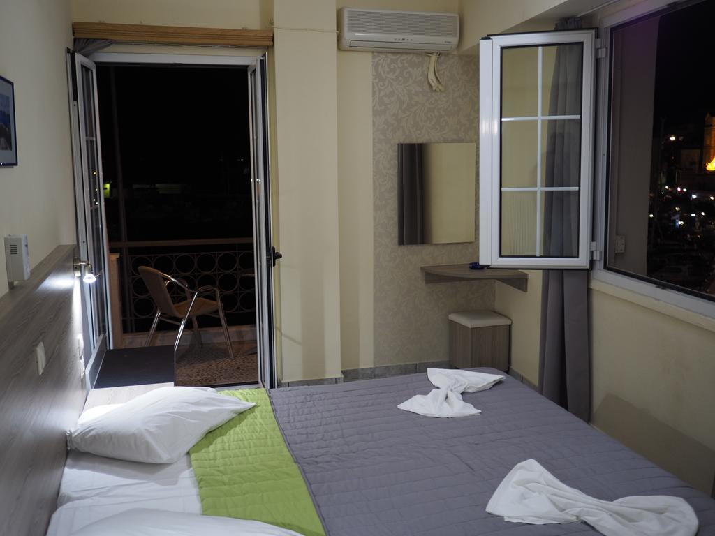 Olympic Hotel Kalymnos Town Екстер'єр фото