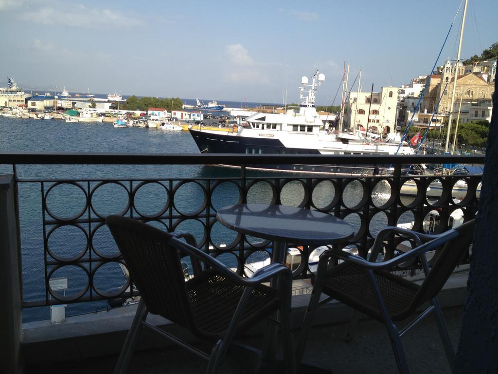 Olympic Hotel Kalymnos Town Екстер'єр фото