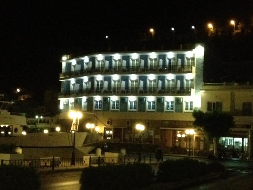 Olympic Hotel Kalymnos Town Екстер'єр фото